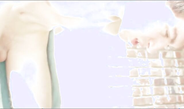 Exhibitionist Twinks Love Outdoor Handjobs on Webcam