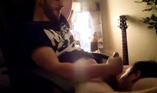 Big-Cock Twink Helps Buddy in Dorm with Late-Night Blowjob