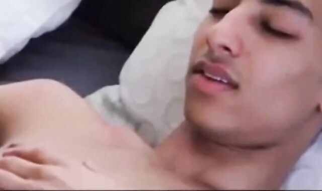 Bareback Amateur Zwei Twinks Cum Together