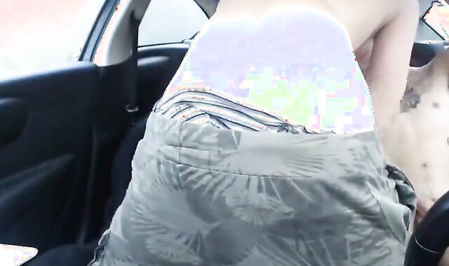 Twink's Outdoor Anal Adventure