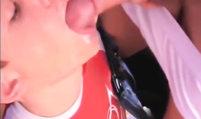 Sperm Dump Bukkake for Amateur Cock Sucker