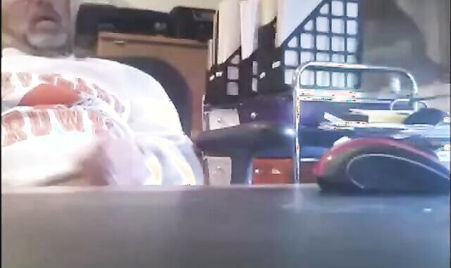 Bearded Grandpa Shoots His Load - Amateur Daddy Solo