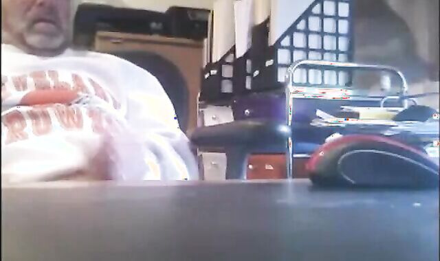 Bearded Grandpa Shoots His Load - Amateur Daddy Solo