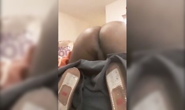 Black Amateur Bubble Booty