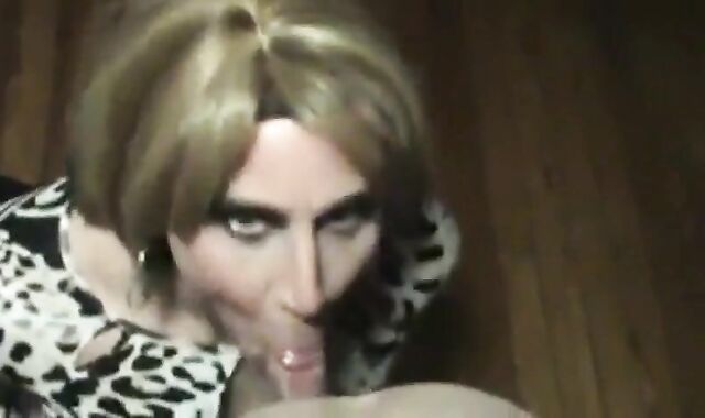 Amateur Crossdresser Fun 102