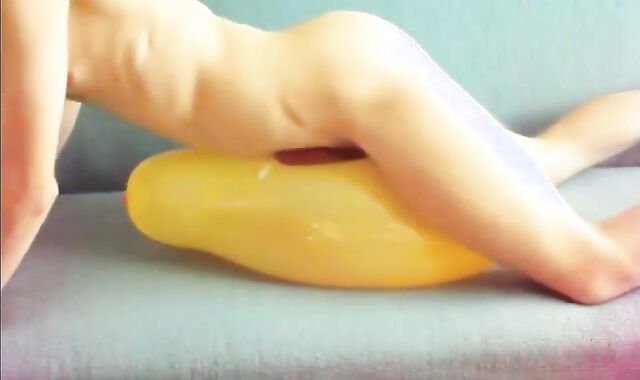 Twink Humps Yellow Balloon to Cum