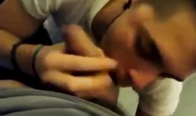 Cum-hungry guy gets a tasty treat in a public restroom