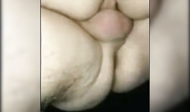 Bareback Sex Outdoors with Amateurs