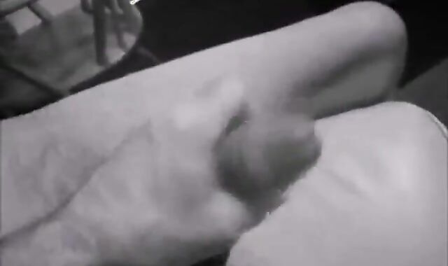 Older Daddy Barebacks Me