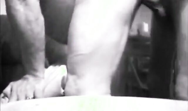 Older Daddy Barebacks Me