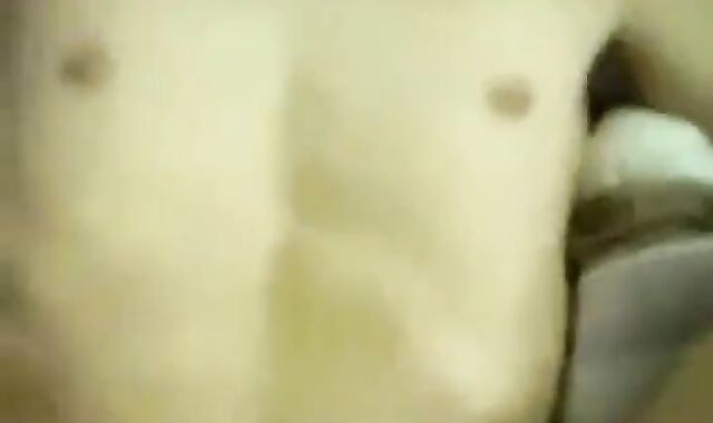 Amateur Twinks' Steamy Encounter