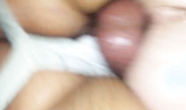 Big Bareback Interracial Anal Amateur Takes Big Cock