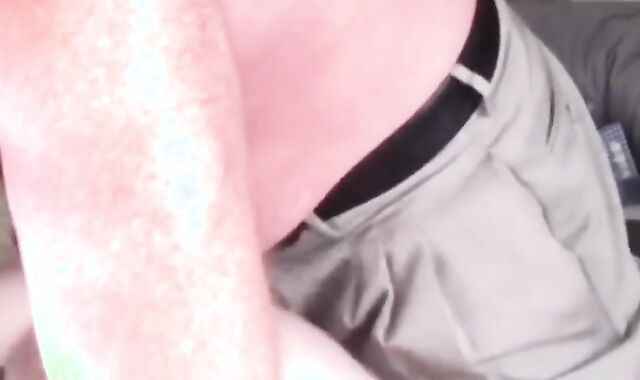 Bareback with My Married Older Boss While His Girl is Away