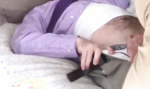 Bareback with My Married Older Boss While His Girl is Away