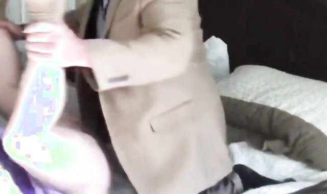 Bareback with My Married Older Boss While His Girl is Away