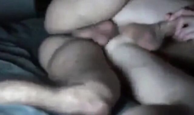 Bareback Amateur Takes on Big Cock in Bochum