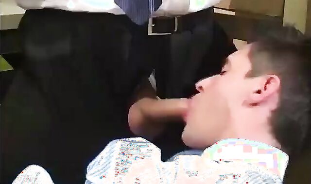 Julian Cums On Michael's Face