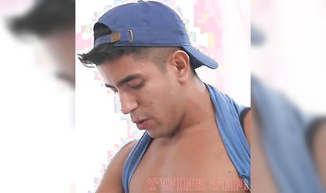 phat hard-on Tw!nk Down Bad For trainer Daddy!!