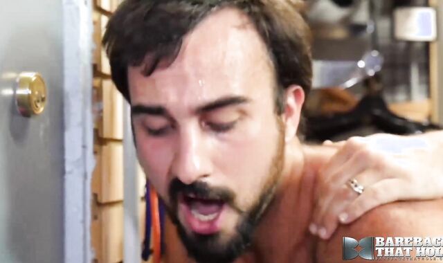 BAREBACKTHATHOLE Grizzlies Mason Lear And Riley Mitchel No Rubber