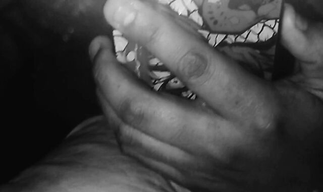 Motorcyclist pounds lil' mega-biotch