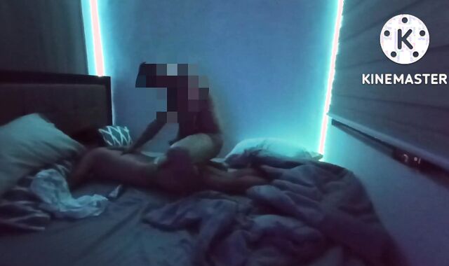 str8 sekyu pinatulog sabay kinantot demonyo si bossing