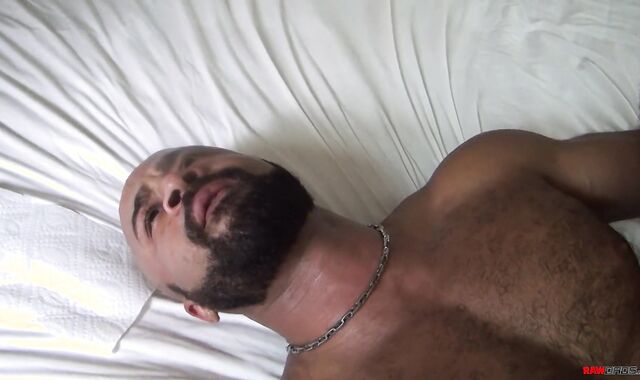 Muscled guy Damian gets that humungous father hard-on