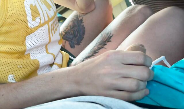 Encountered a guy on a bus on vacation and got a little' supah-wild