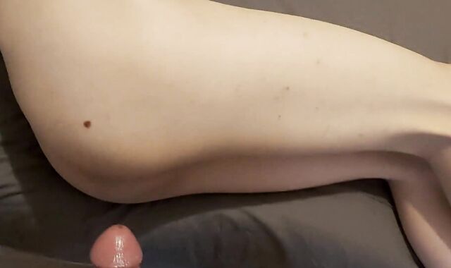 Twink bashes daddys morning fuckpole (Shriek Include)