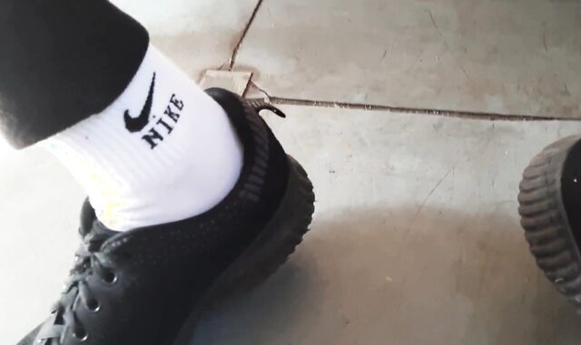 Stud wanks in a TRAIN with cameras looking at ULTRA-UBER-CUTE dudes