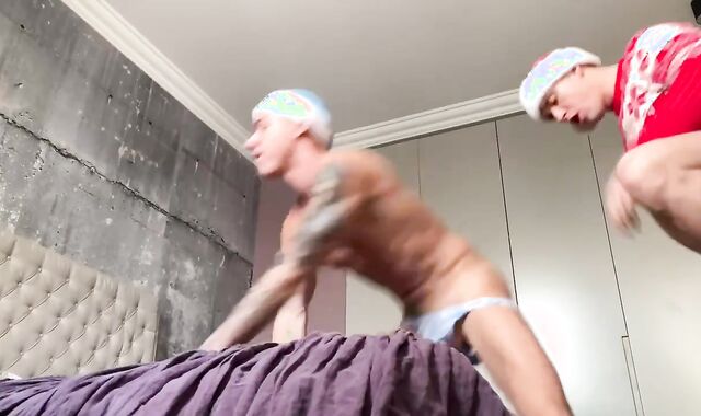 twink got his Christmas guy meat