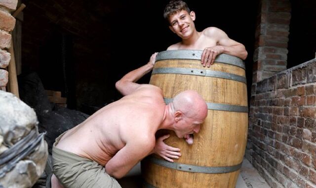 Glory Penetrate Slot in a Barrel