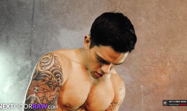 Domineering Dakota Payne Feeds His Stud Meat To Subjugated Cub - Jordan Starlet -