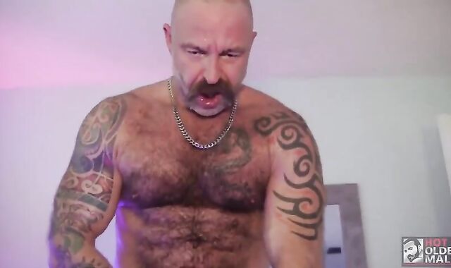 Father Got cum-shotgun