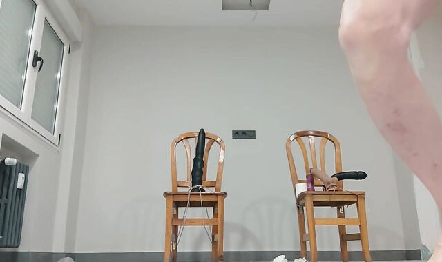 Another Way To Fucking Giant Dildos