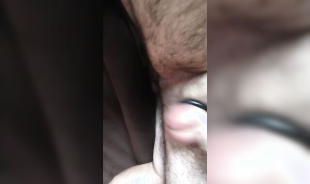 Super unshaved Trucker Banger