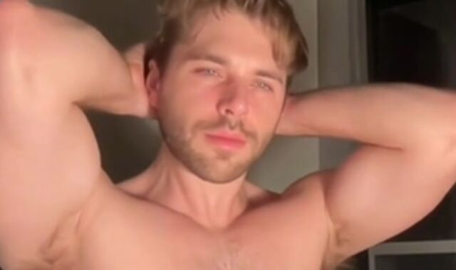 Chathot8pack camera 241001