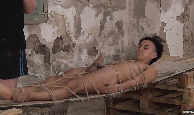 Adult movie star Maxxie Rivers jizm-shot