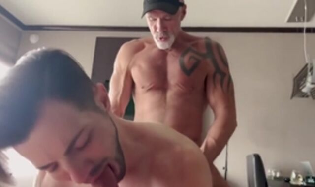 2 Silver Daddies plumb DOUBLE PENETRATION Breeding lad