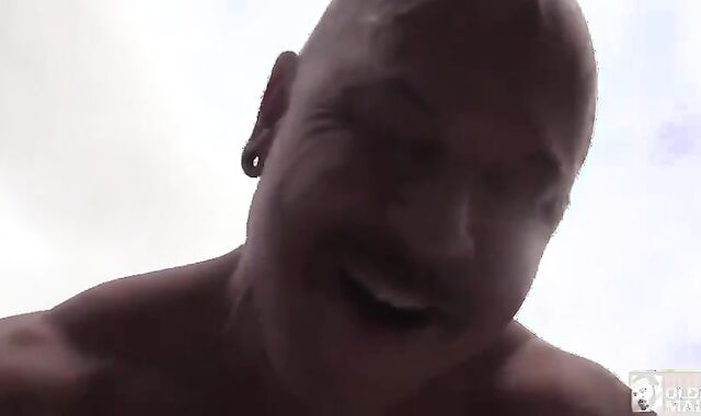 Adam Clay romped By Aaron Trainer