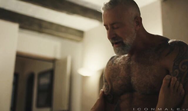 IconMale - Stiff catapulting amongst tatted yankee hunk Jim Fit