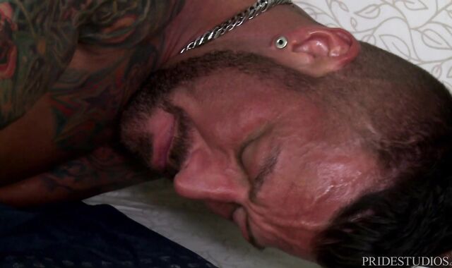 MenOver30.com: Wish smashing with piercing caucasian fag