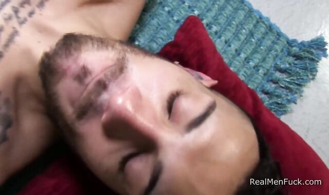 RealMenFuck: Matthew grande alongside Tyler Slater fellate