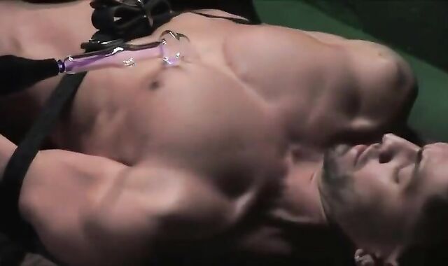 faggot Hump bondman 0509