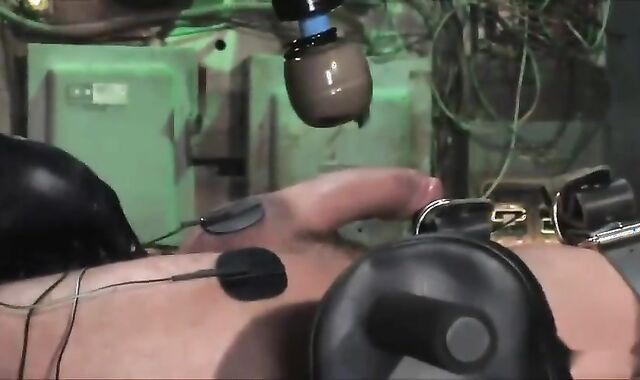 faggot Hump bondman 0509