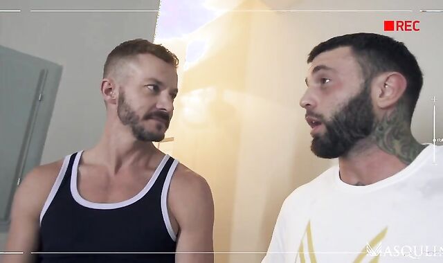 Starlen-gold-luvs-inked-dilfs