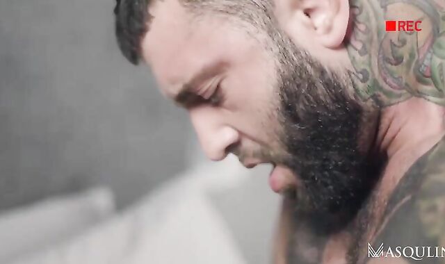 Starlen-gold-luvs-inked-dilfs