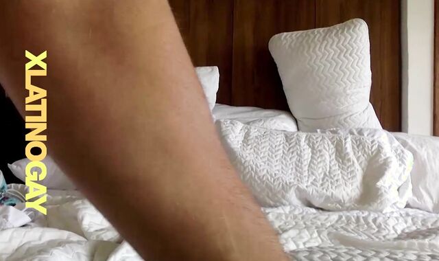 latest pinch: Josue - chick From Venezuela