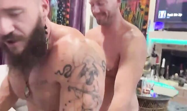 Muscular otter no condom nailing in the culo vid