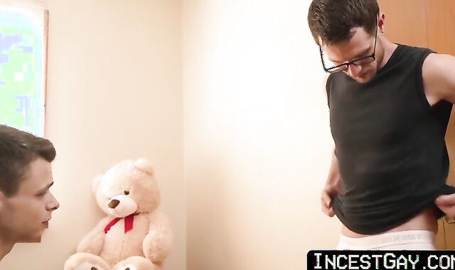 Inked wolf no condom asslicking episode