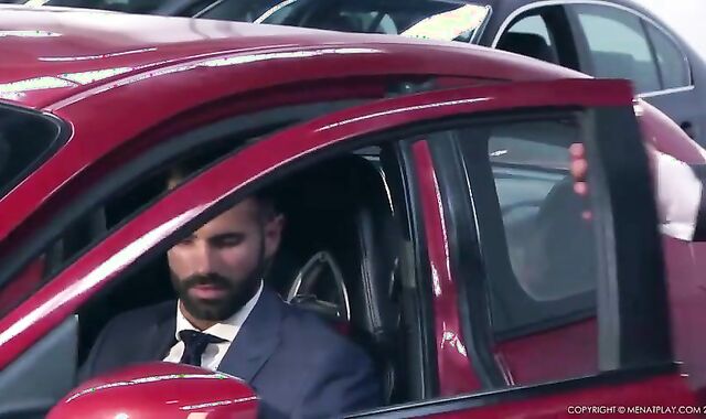 Hector bonks With A Suit On